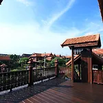 Resort Baan Thai Lanna 3*
