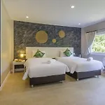Let's Hyde & - Pool Pattaya