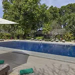 Let's Hyde & - Pool 4* Pattaya