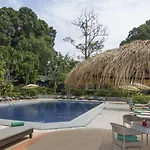 Let's Hyde & - Pool 4* Pattaya