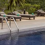 Let's Hyde & - Pool 4* Pattaya