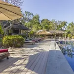 Hotel Let's Hyde & - Pool Pattaya