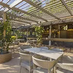 Hotel Let's Hyde & - Pool 4*