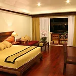 Avalon 5*