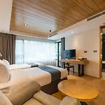 โรงแรม Asana & 3*
