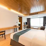 Asana & โรงแรม 3*