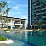 The Relaxing Sea View At Lumpini Park Pattaya 2* หาดจอมเทียน