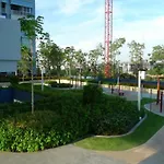 The Relaxing Sea View At Lumpini Park Pattaya