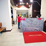 Kkinn South Hotel