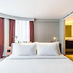 Citrus Grande By Compass Hospitality โรงแรม