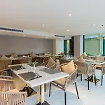 Citrus Grande By Compass Hospitality โรงแรม Pattaya