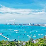 Phratamnak - 100 Meter From อพาร์ทเม้น Pattaya