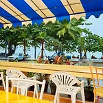 Hotel Blue House