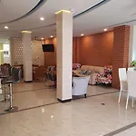 Happy Hostel