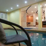 Happy Hostel *