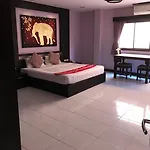 Zip & Restaurant 3* Pattaya