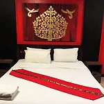 Zip & Restaurant Hotel