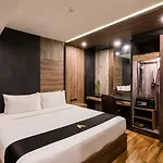 Acqua Hotel 4*