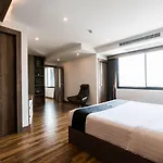 Acqua Hotel 4*