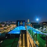 Acqua Hotel 4*