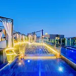 Acqua Hotel Pattaya
