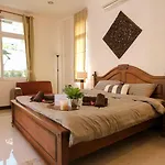 Hansa Paradise Hill Pool Villa