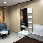 Oyo 75494 President Guest house