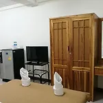 Soi 5 Aparthotel 2*