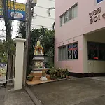 Soi 5 Apartment