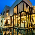 Inara Exclusive Pool - Pi5 *