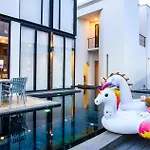 Inara Exclusive Pool - Pi5 Villa Pattaya