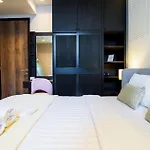Inara Exclusive Pool - Pi5 Villa
