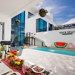 Your Space Pool Villa Pattaya