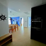 Centara Avenue High-Speed Wifi, Smart Tv2 Bedrooms And 2 Bathrooms