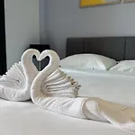 Edge Pattaya-luxury Downtown Escape Apartment Pattaya