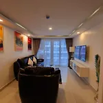 อพาร์ทเม้น Grand Avenue, 2 Bedroom-2 Baths, 69sqm *