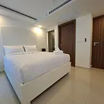 อพาร์ทเม้น Grand Avenue, 2 Bedroom-2 Baths, 69sqm Pattaya