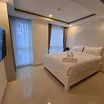 Grand Avenue, 2 Bedroom-2 Baths, 69sqm อพาร์ทเม้น