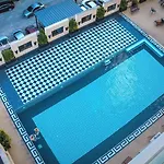 City Garden Tower By Logo