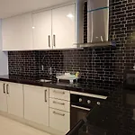 อพาร์ทเม้น Grand Avenue, 2 Bedroom-2 Baths, 69sqm Pattaya
