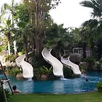 The Riviera Wongamat Hong