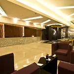 Tsix5 Quarter 5* Pattaya