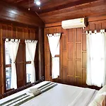 โรงแรม At Pattaya