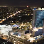 Grande Centre Point 5*