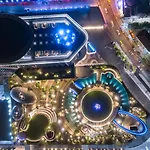 Grande Centre Point Hotel 5*