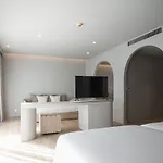 Hotel Terra Nara Pattaya
