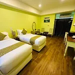 เดอะ วัน สบาย ลิฟวิ่ง โรงแรม Pattaya
