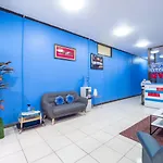 Oyo 75327 Diyana Pattaya