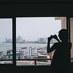 Marine Plaza 3*