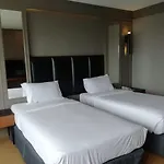 โรงแรม Marine Plaza
